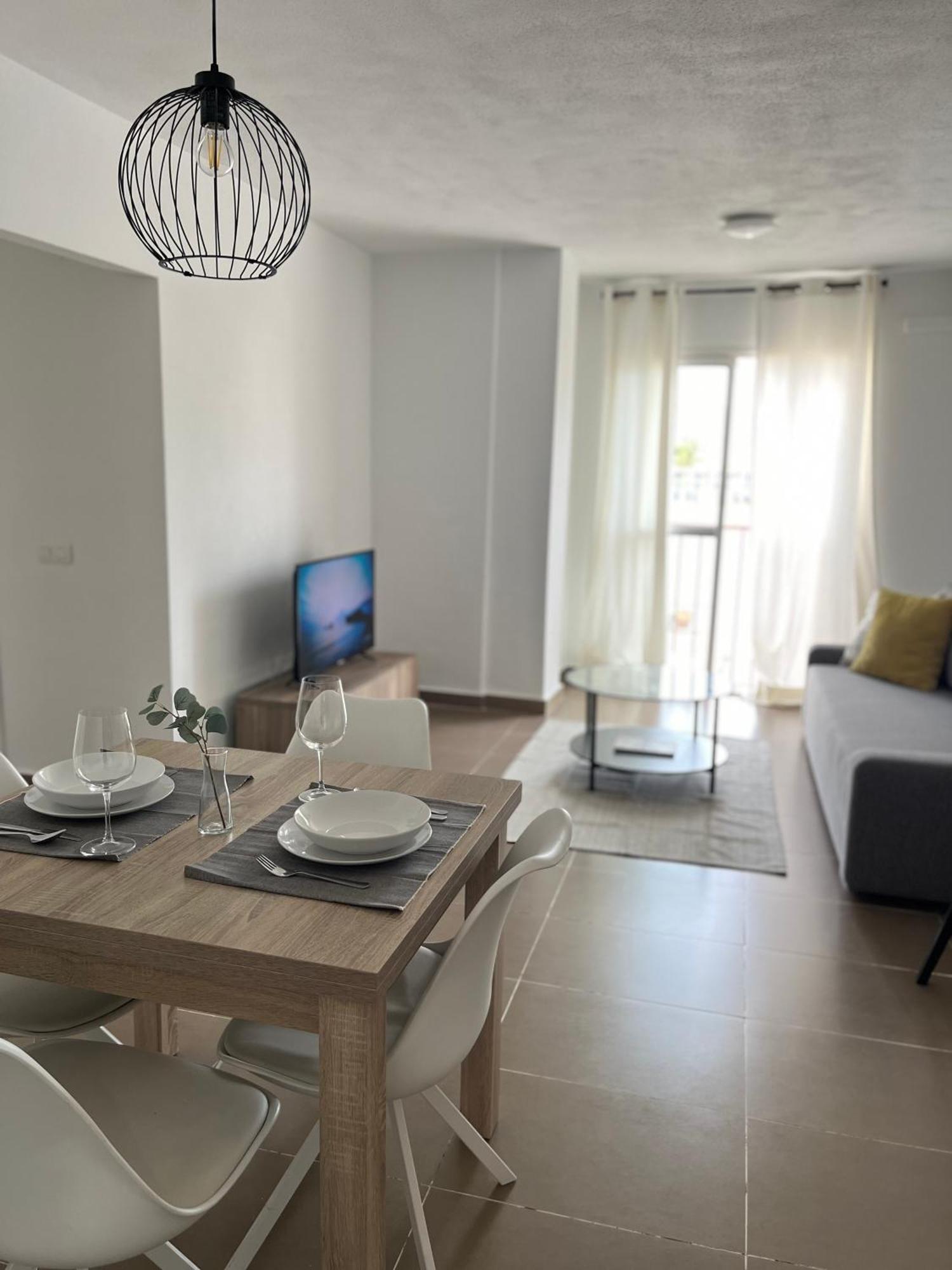 Malaga Prime Location - Stylish Apartment With Free Wifi, Free Parking, Steps From The Historic Center 外观 照片
